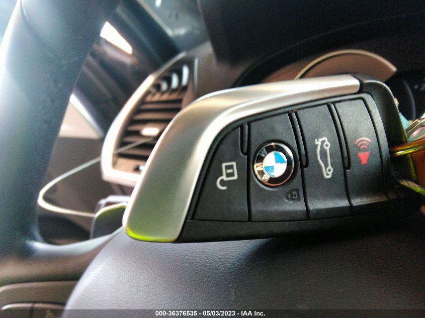 2019 BMW X4 XDRIVE30I 5UXUJ3C52KLG54850