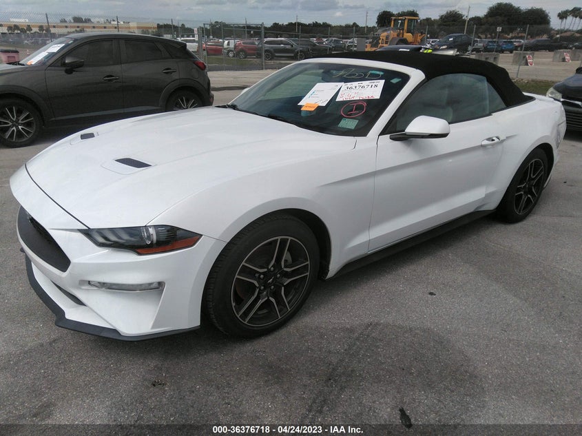 VIN 1FATP8UH0J5111679 2018 FORD MUSTANG ECOBOOST