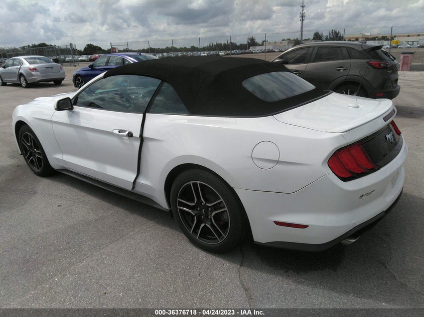 VIN 1FATP8UH0J5111679 2018 FORD MUSTANG ECOBOOST