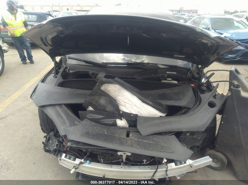2022 TESLA MODEL X - 7SAXCAE5XNF341109