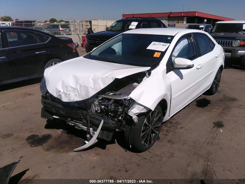 VIN 2T1BURHE4JC067757 2018 TOYOTA COROLLA SE