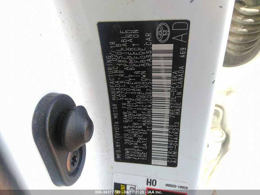 VIN 2T1BURHE4JC067757 2018 TOYOTA COROLLA SE