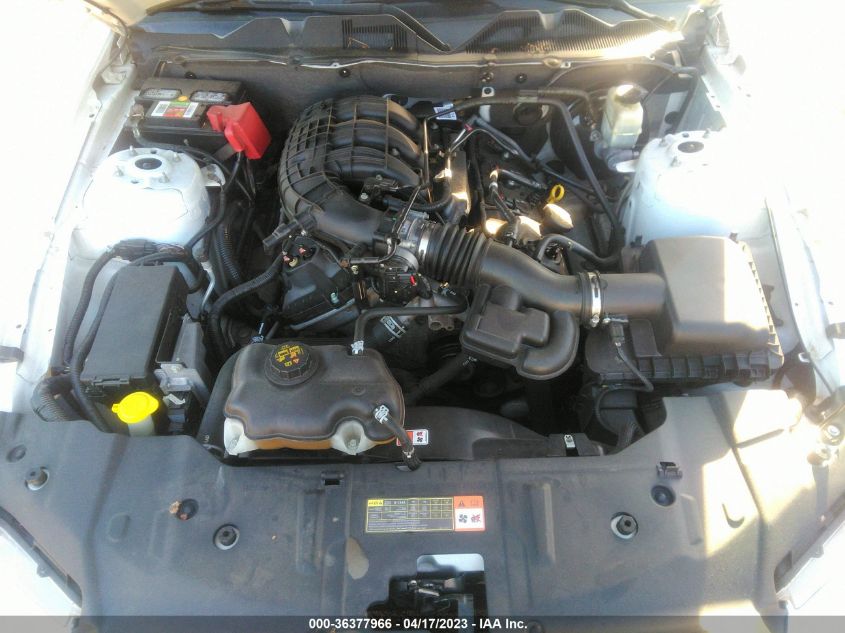 2014 FORD MUSTANG V6 - 1ZVBP8AM0E5328725
