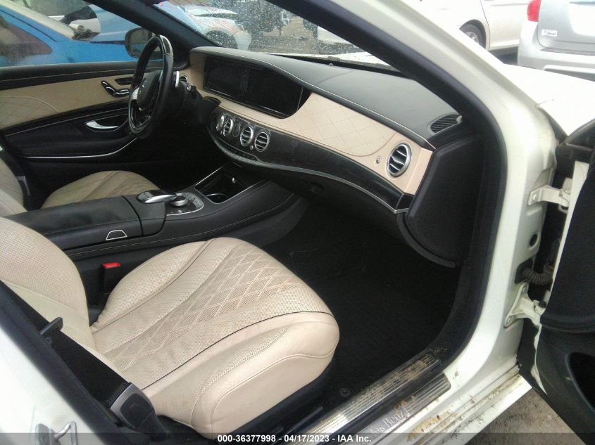 2015 MERCEDES-BENZ S-CLASS S 550 - WDDUG8FB2FA097831