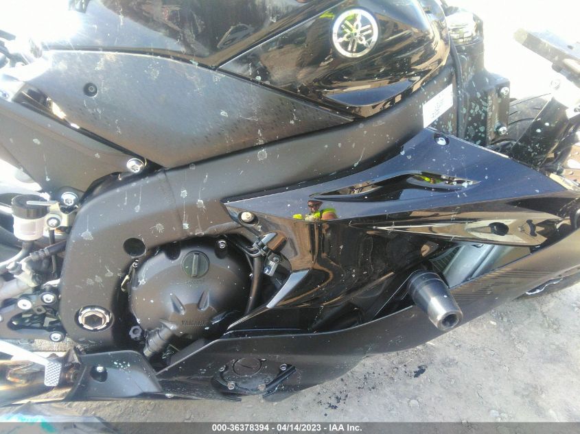 2020 YAMAHA YZFR6 JYARJ28E8LA005490
