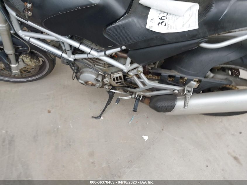 2003 DUCATI M600 ZDM1RA2K03B032975