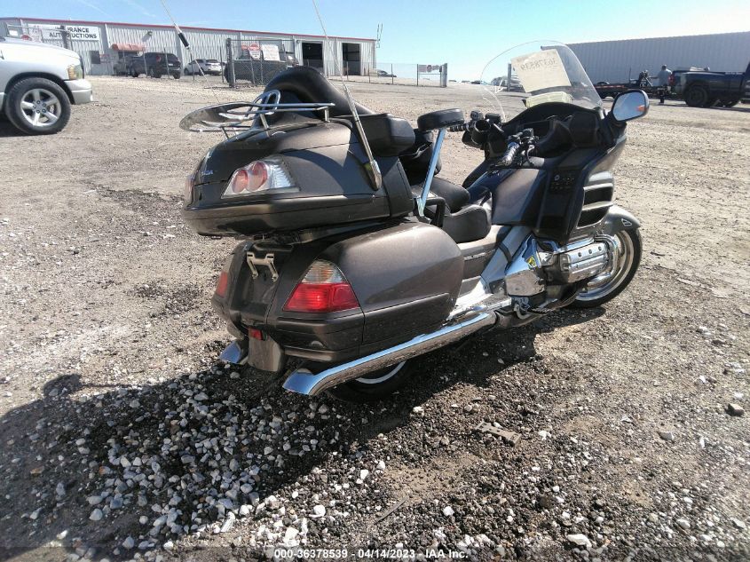 2010 HONDA GL1800 1HFSC47L4AA900165