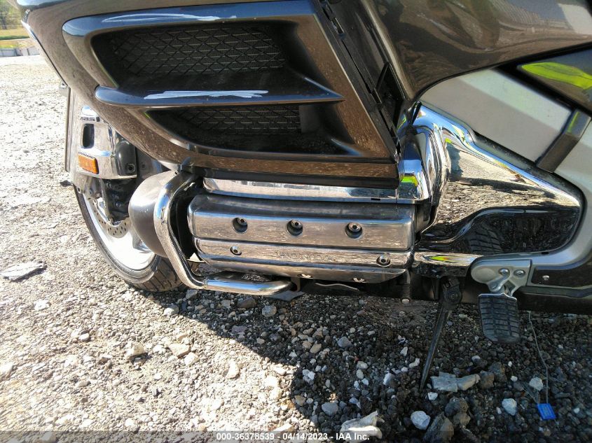 2010 HONDA GL1800 1HFSC47L4AA900165