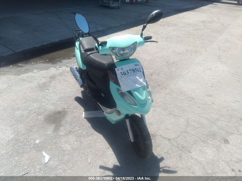 LL0TCAPH7MY581077 YNGF 49CC SCOOTER 2021