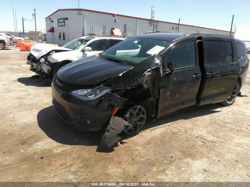 2020 CHRYSLER PACIFICA TOURING L - 2C4RC1BG3LR274768
