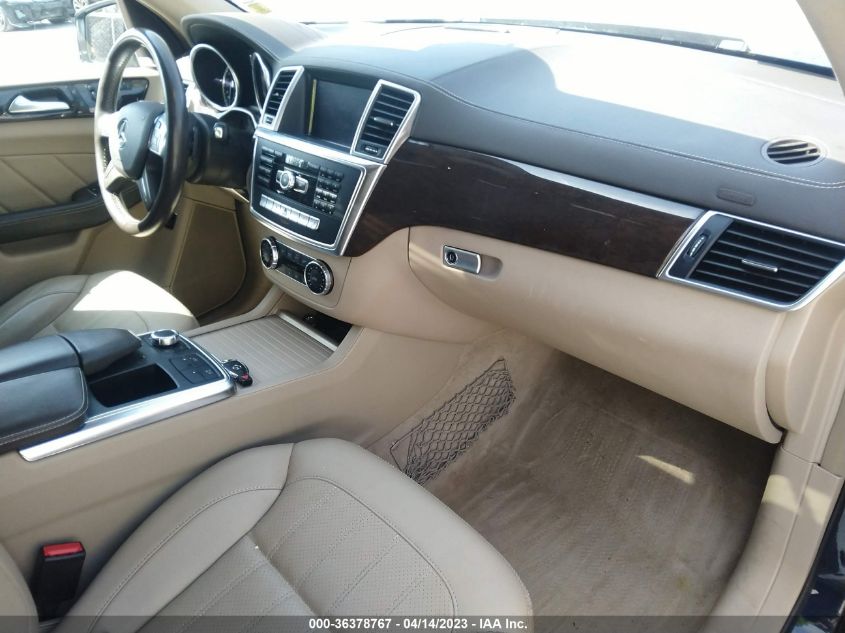 2015 MERCEDES-BENZ GL-CLASS GL 450 - 4JGDF6EE3FA525821