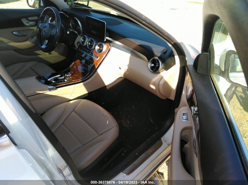2016 MERCEDES-BENZ C-CLASS C 300 - 55SWF4KB4GU146247