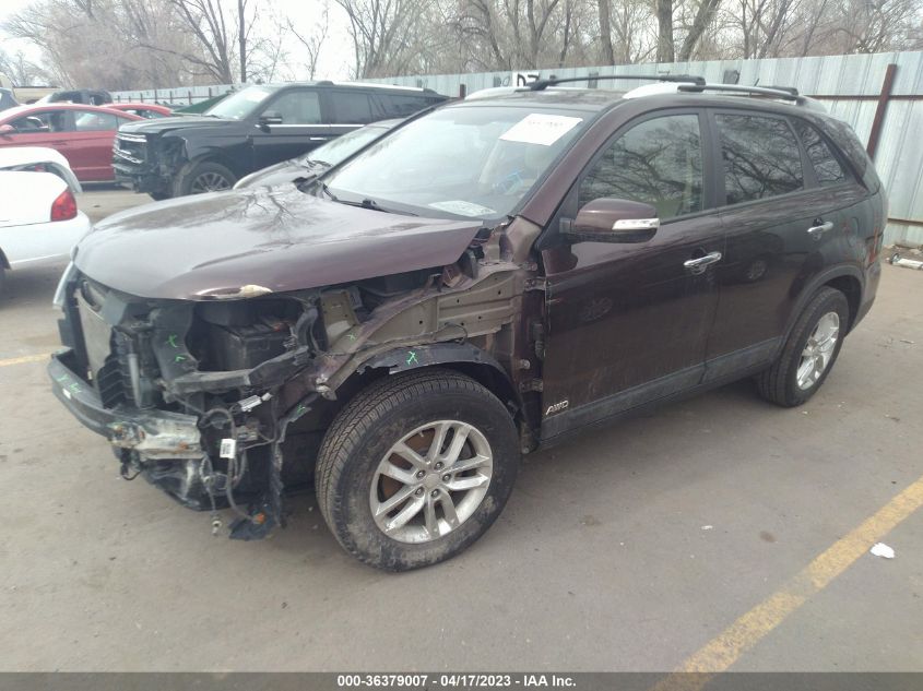 2015 KIA SORENTO LX - 5XYKTCA60FG615347