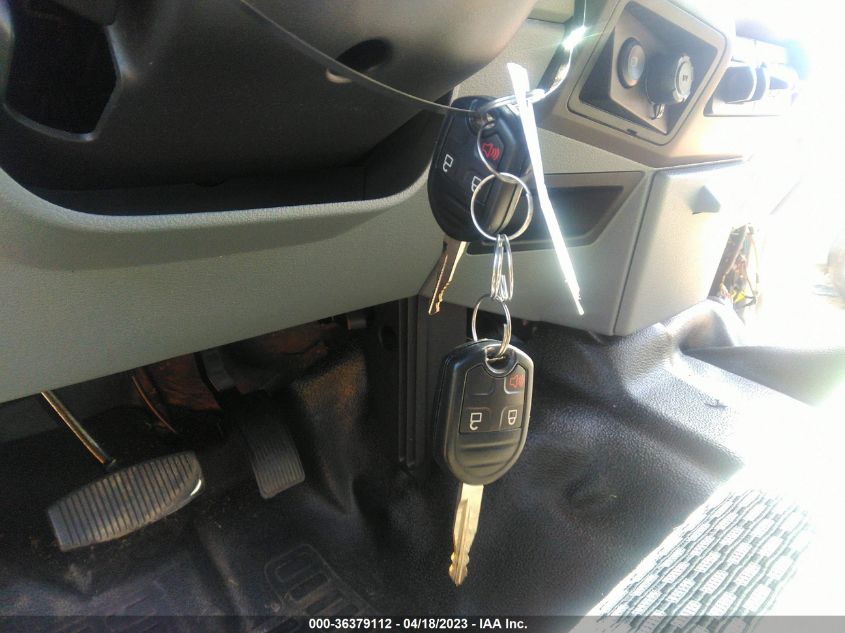 2015 FORD SUPER DUTY F-250 SRW LARIAT/PLATINUM - 1FT7W2BT7FEC09005