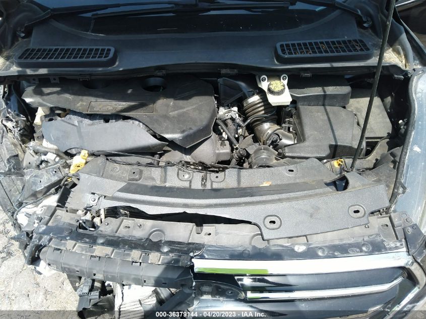 2017 FORD ESCAPE SE - 1FMCU9G93HUF09574