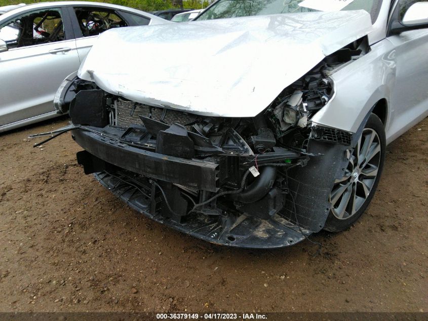 2018 HYUNDAI ELANTRA GT - KMHH35LE7JU011369