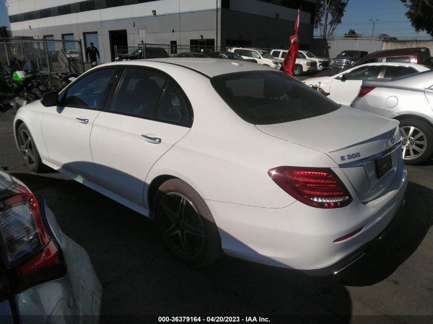 2019 MERCEDES-BENZ E-CLASS E 300 - WDDZF4JB8KA528157