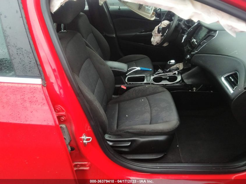 2018 CHEVROLET CRUZE LT - 1G1BE5SM4J7205510