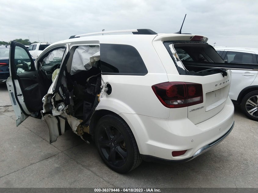 VIN 3C4PDCGB7LT267302 2020 DODGE JOURNEY CROSSROAD