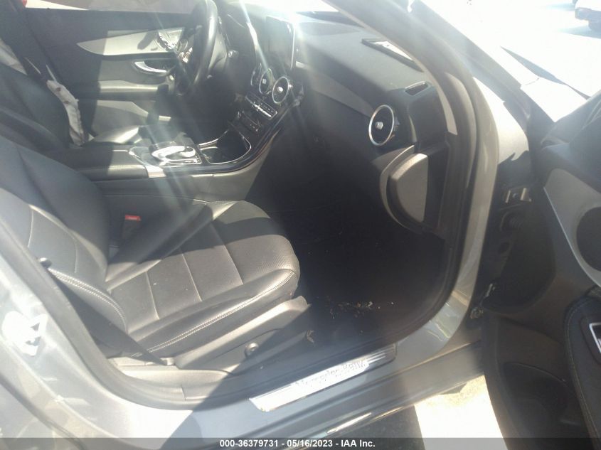 2016 MERCEDES-BENZ C-CLASS C 300 - 55SWF4KB0GU138968