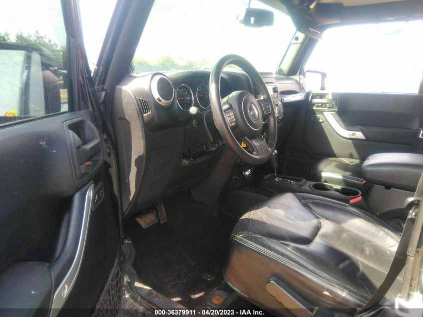 2013 JEEP WRANGLER UNLIMITED SAHARA - 1C4BJWEGXDL600396