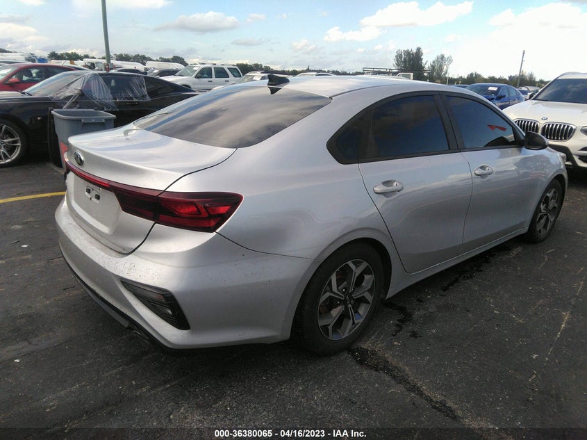 VIN 3KPF24AD1LE185667 2020 KIA FORTE LXS