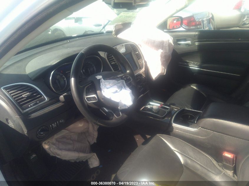 2017 CHRYSLER 300 LIMITED - 2C3CCAAG8HH511926