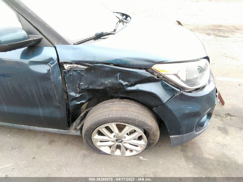 2017 KIA SOUL + - KNDJP3A56H7453795