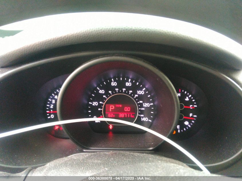 2017 KIA SOUL + - KNDJP3A56H7453795