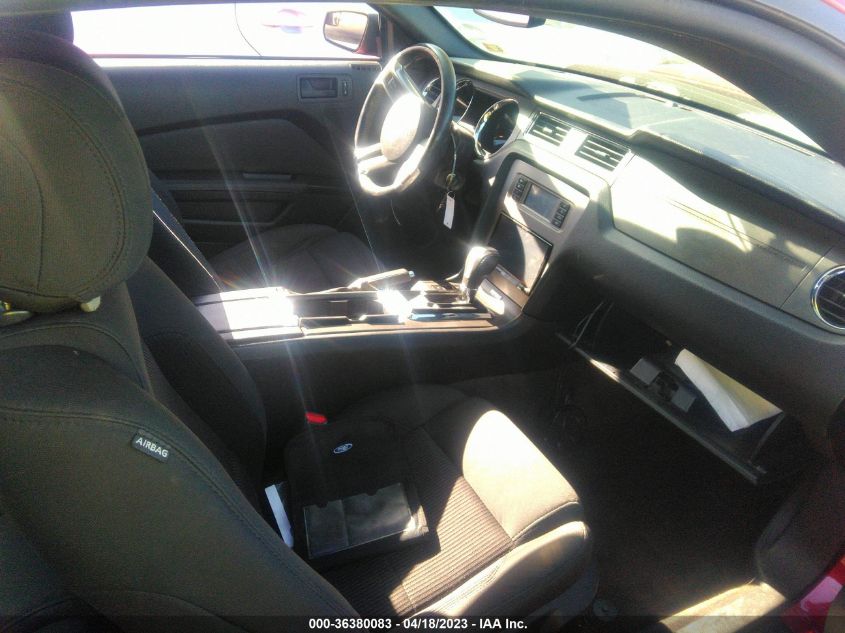 2013 FORD MUSTANG V6 - 1ZVBP8AM2D5278201