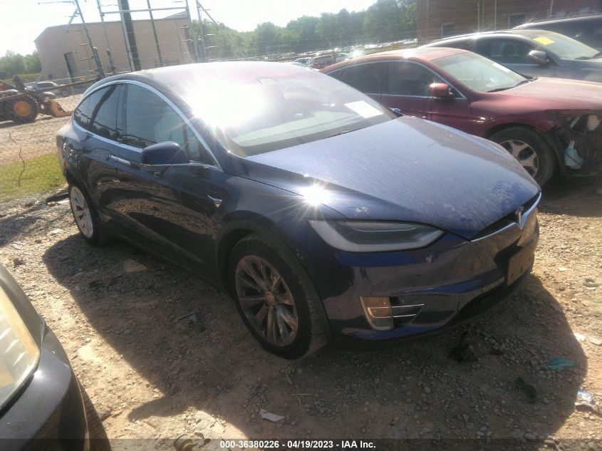 5YJXCDE21HF055836 TESLA MODEL X 90D/75D/100D 2017
