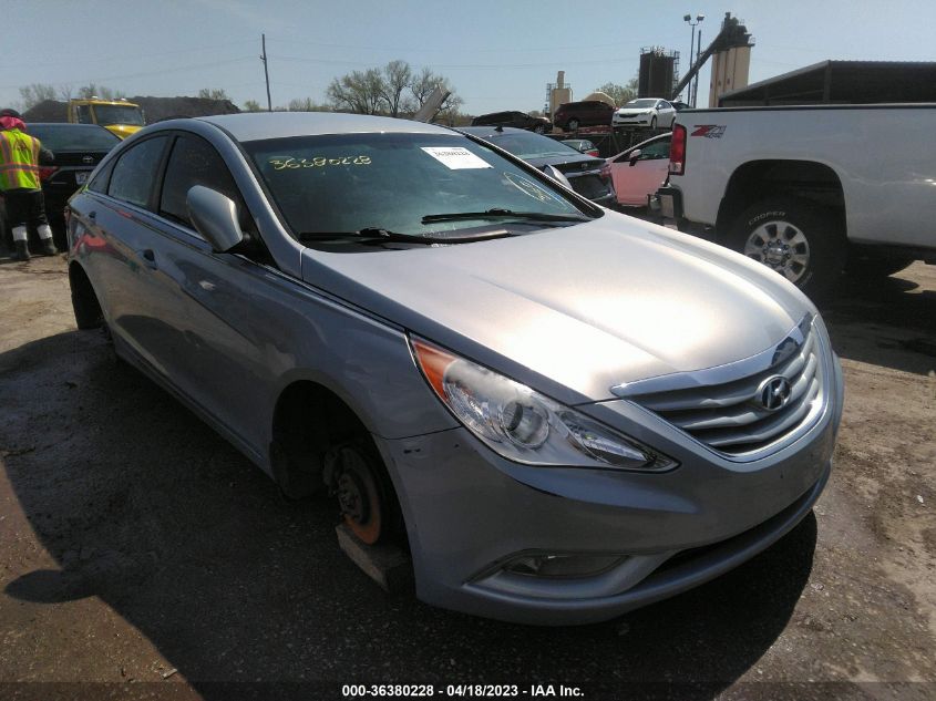 2013 HYUNDAI SONATA GLS - 5NPEB4AC7DH712871