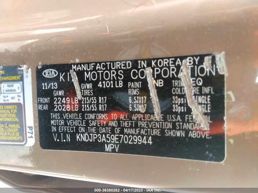 2014 KIA SOUL + - KNDJP3A59E7029944