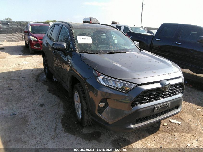 2021 TOYOTA RAV4 XLE - 2T3W1RFV1MC110962