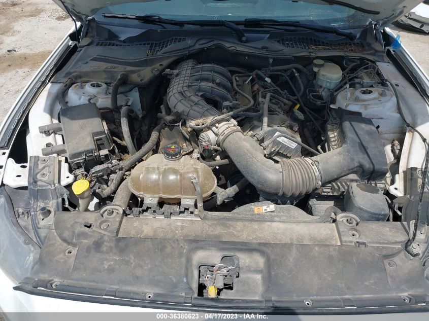 2016 FORD MUSTANG V6 - 1FA6P8AM7G5321848