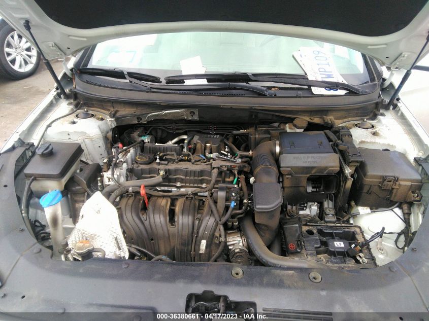 VIN 5NPE24AF1KH753004 2019 HYUNDAI SONATA SE