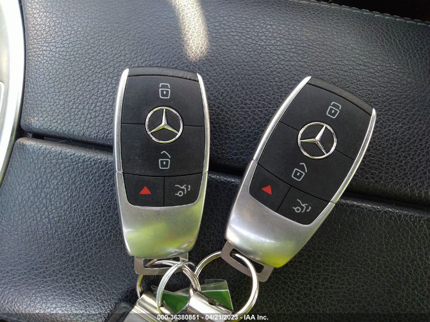 2019 MERCEDES-BENZ C-CLASS C 300 - 55SWF8DB9KU295038