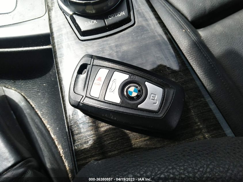 2016 BMW 3 SERIES 320I - WBA8E1G59GNT35960