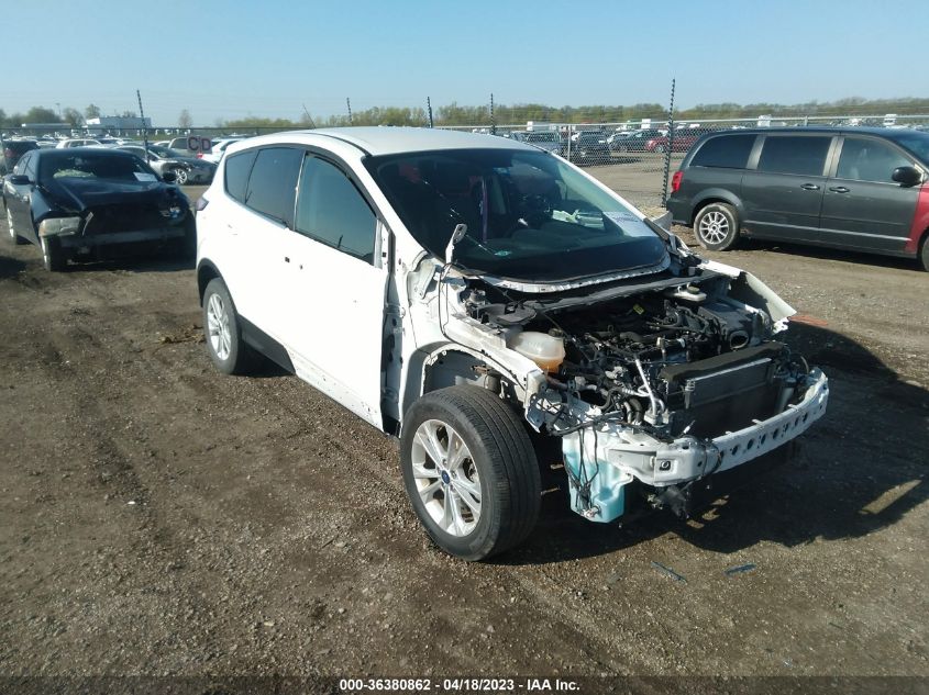 2017 FORD ESCAPE SE - 1FMCU9GD0HUE47250