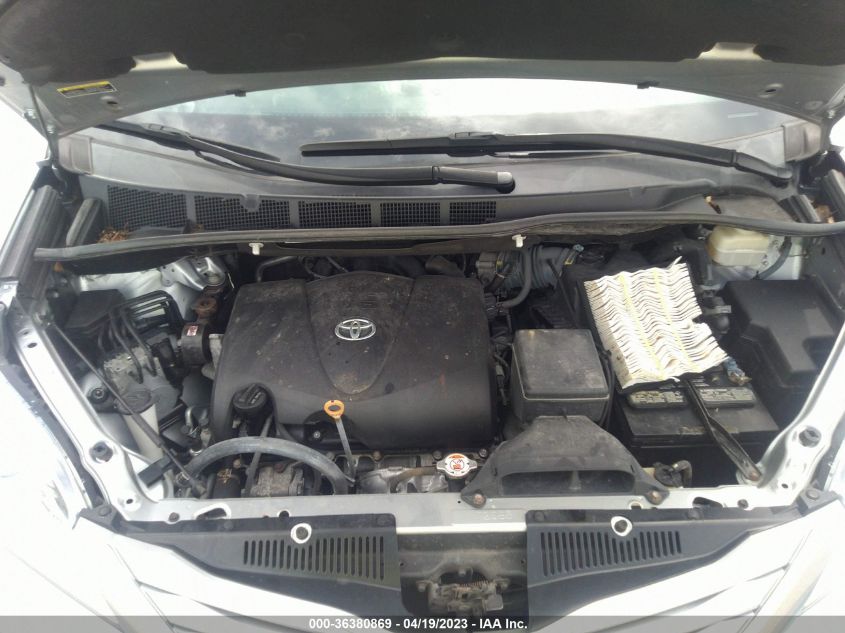 2017 TOYOTA SIENNA LE/SE - 5TDKZ3DC8HS850116