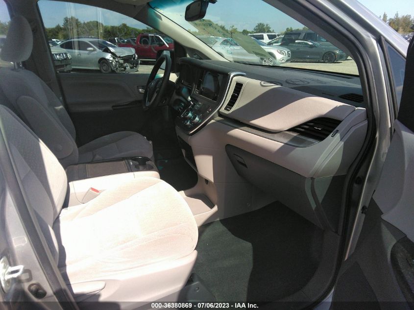 2017 TOYOTA SIENNA LE/SE - 5TDKZ3DC8HS850116