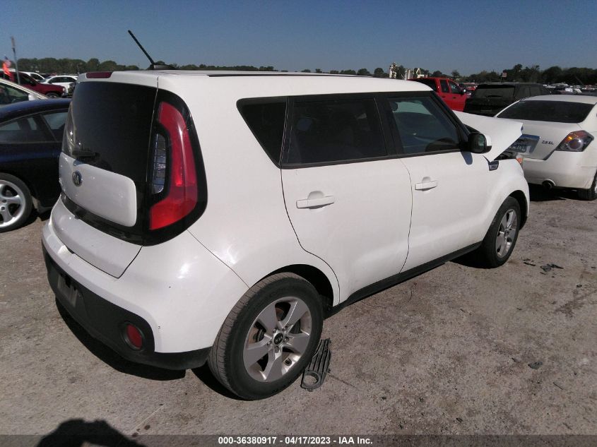 KNDJN2A29K7915649 Kia Soul BASE 4