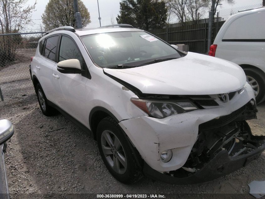 2015 TOYOTA RAV4 XLE - 2T3RFREV7FW255408