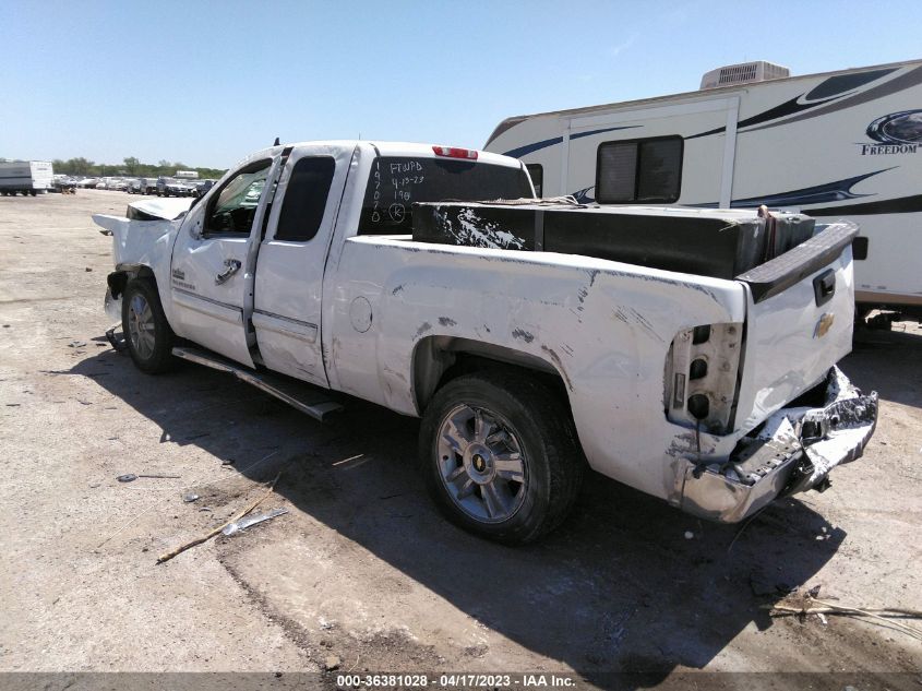 2013 CHEVROLET SILVERADO 1500 LT - 1GCRCSE02DZ348600