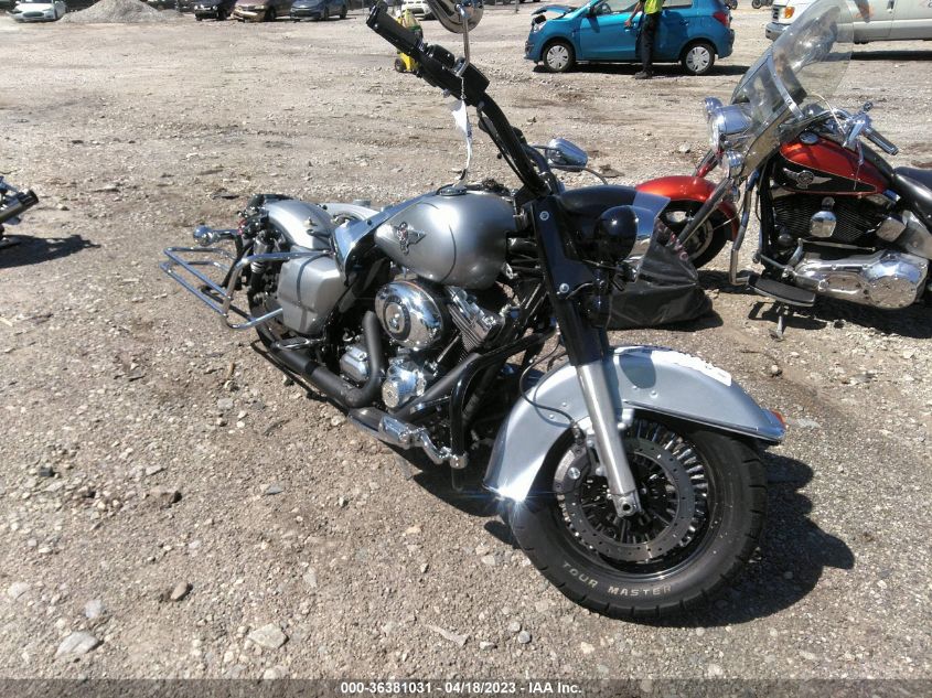 2012 HARLEY-DAVIDSON FLHP POLICE ROAD KING - 1HD1FHM16CB670177