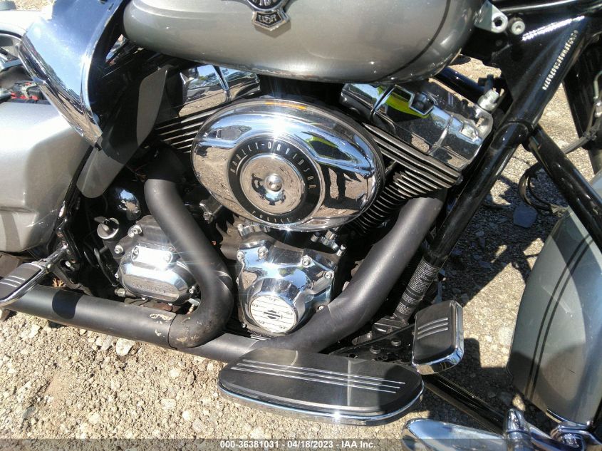 2012 HARLEY-DAVIDSON FLHP POLICE ROAD KING - 1HD1FHM16CB670177