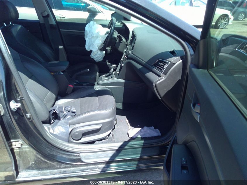 2017 HYUNDAI ELANTRA LIMITED - 5NPD84LF3HH208714