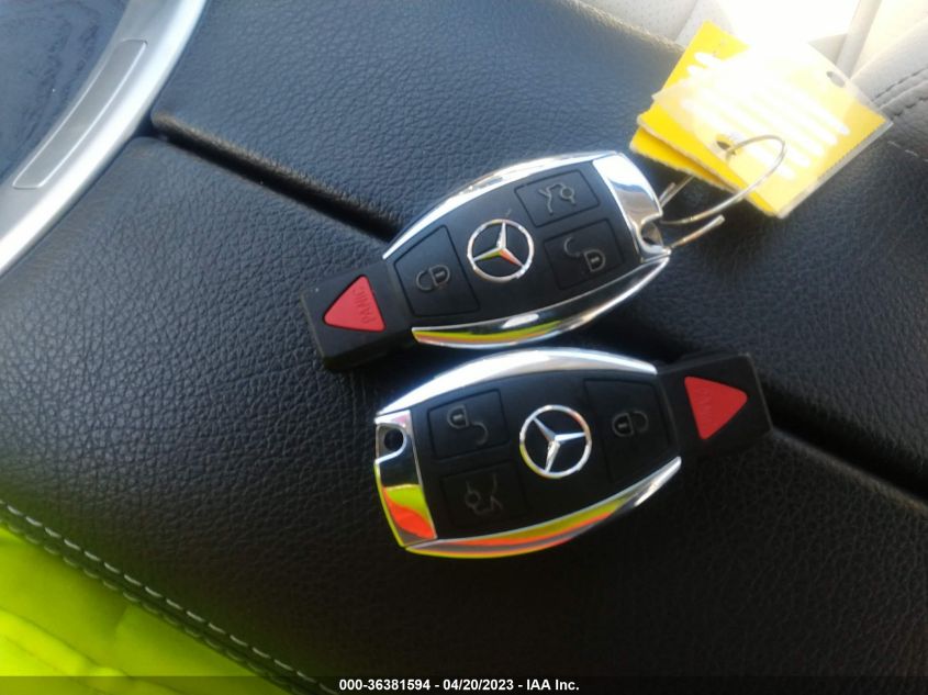 2017 MERCEDES-BENZ C-CLASS C 300 - 55SWF4KB2HU213056
