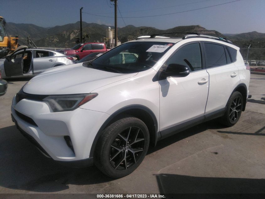 2017 TOYOTA RAV4 SE - JTMNFREV1HD095511