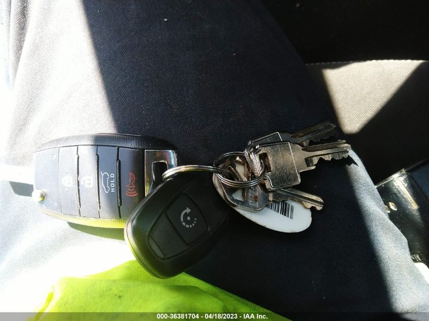 2016 KIA SOUL BASE - KNDJN2A21G7308989